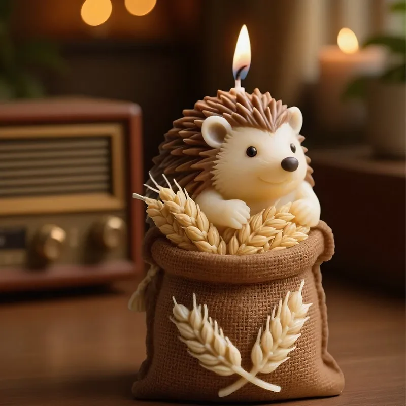 A cute hedgehog-shaped candle  - Candle Making Temperature review and price